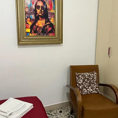 Eleganti In Centro A Due Passi Dalla Stazione Séjour chez l'habitant Catane